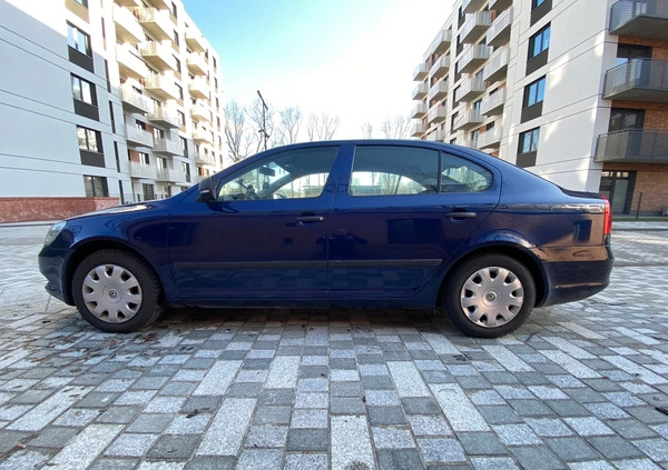 Skoda Octavia cena 26900 przebieg: 207000, rok produkcji 2010 z Malbork małe 46